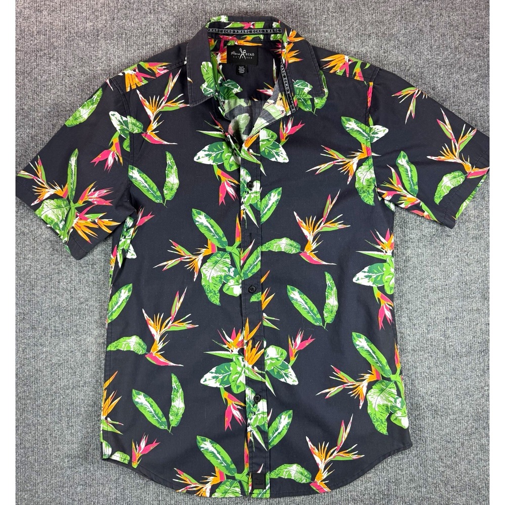 Marc Ecko Cut & Sew Men's S Black Tropical Floral Short Sleeve Button-Up Shirt